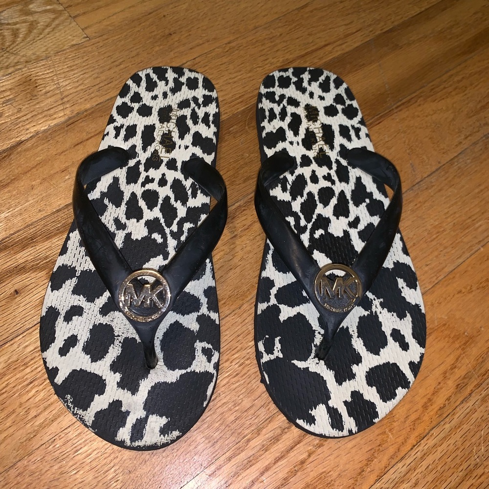 Michael Kors Gold Flip Flops Size 5-6